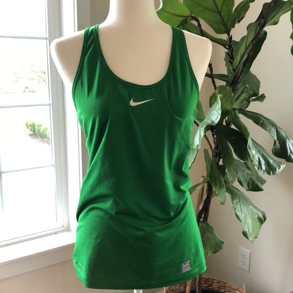 Nike Tops - Nike PRO dri fit GREEN FITNESS TANK WOMENS M